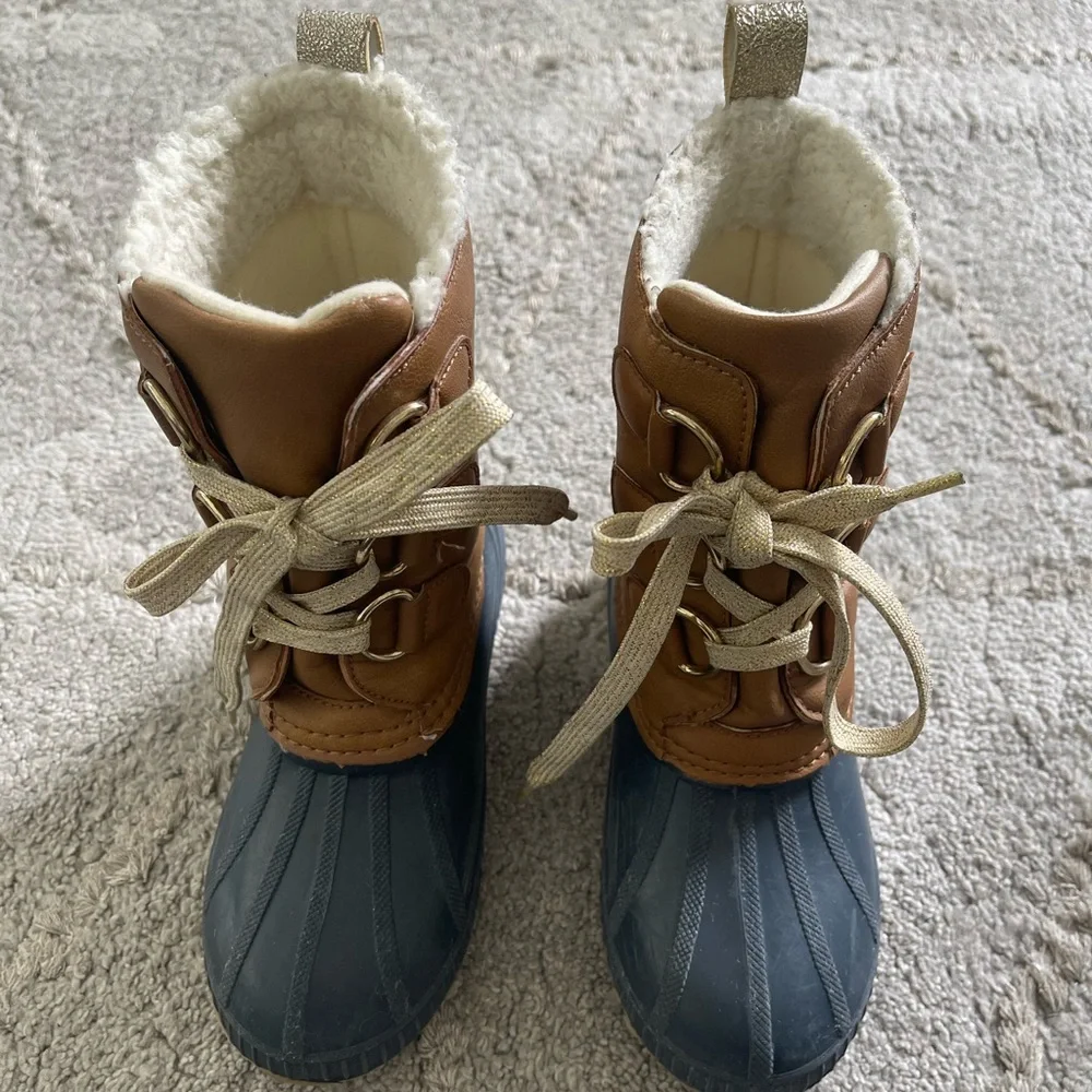 Boots for little girls size 12/13 - Picture 1 of 3